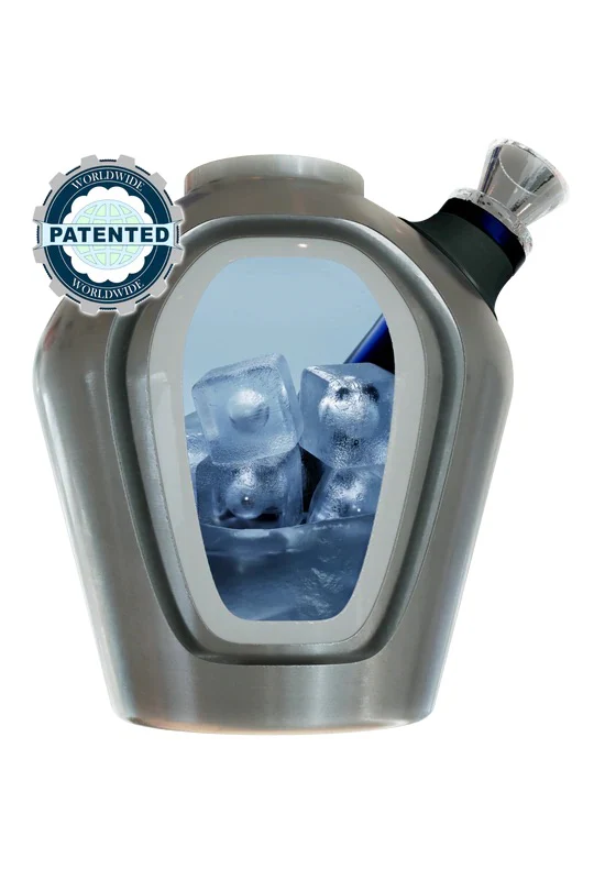 a section cut out of the chill bong to show inside vacuum